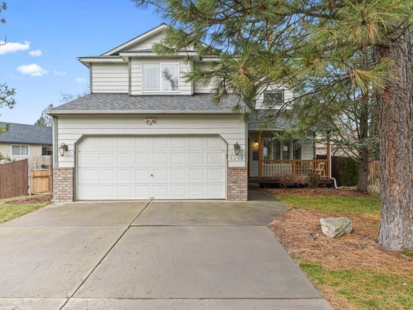 8205 E Sommerset Dr, Spokane, WA 99217