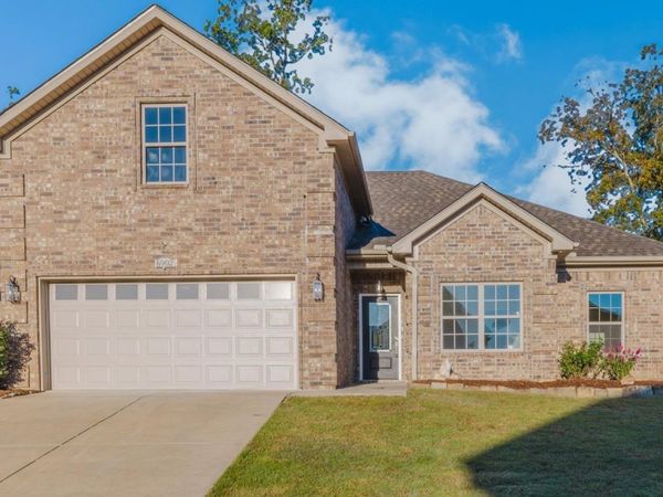 6902 Grace Village Drive, Alexander, AR 72002