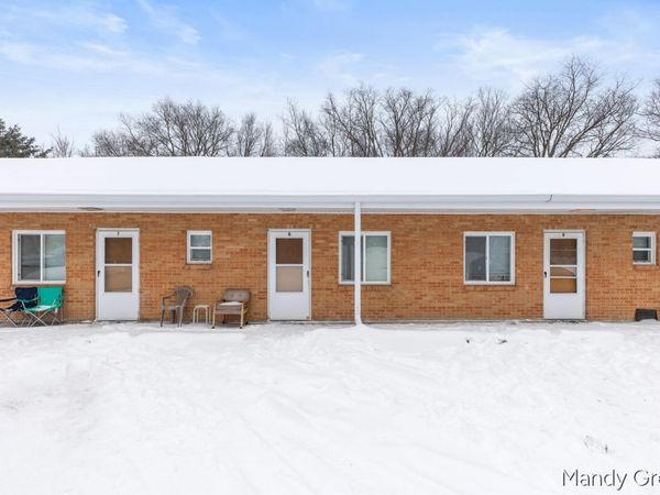 9896 11 Mile Road, Mecosta, MI 49332