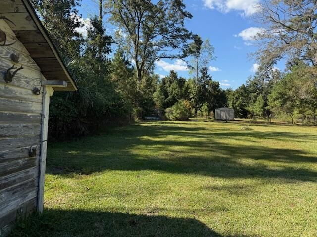 605 Poplar Street Photo 10