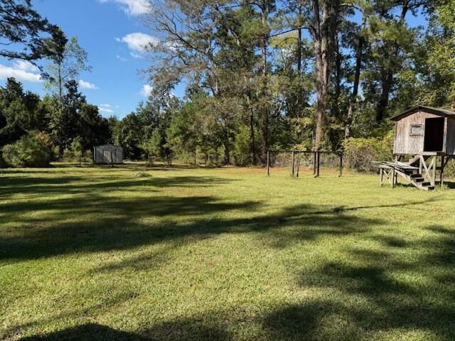 605 Poplar Street Photo 9