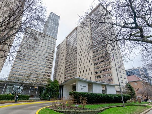 3950 N Lake Shore Drive, Unit 1811, Chicago, IL 60613