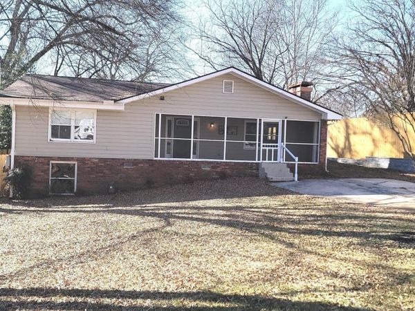 848 East Avenue, Scottdale, GA 30079