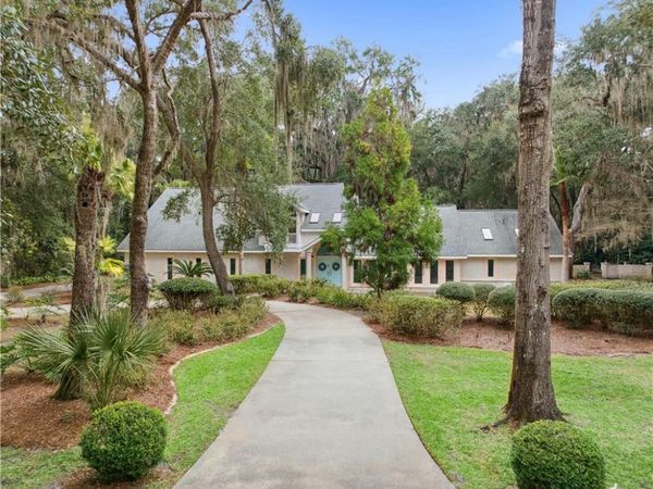 186 Pierce Butler Drive, St. Simons Island, GA 31522