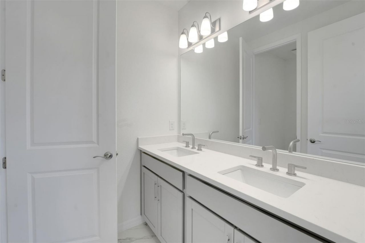 17417 Valleywood Parkway, Land O Lakes, FL 34638 Photo