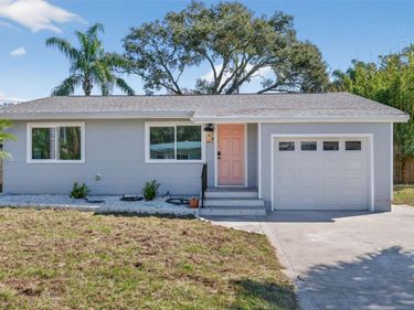 1841 DOUGLAS AVENUE, DUNEDIN, FL 34698