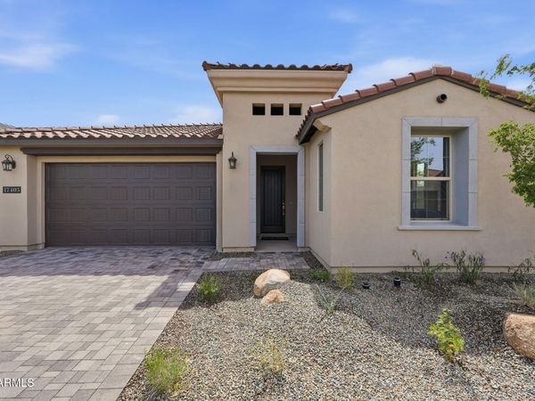 17405 W CARLISLE Drive, Surprise, AZ 85388