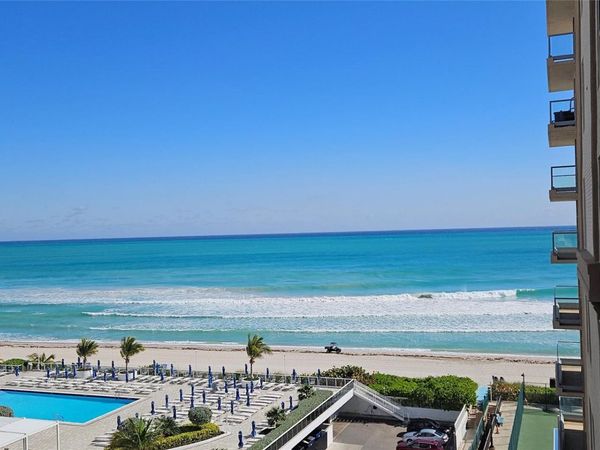 1912 S Ocean Drive, Unit 9C, Hallandale Beach, FL 33009