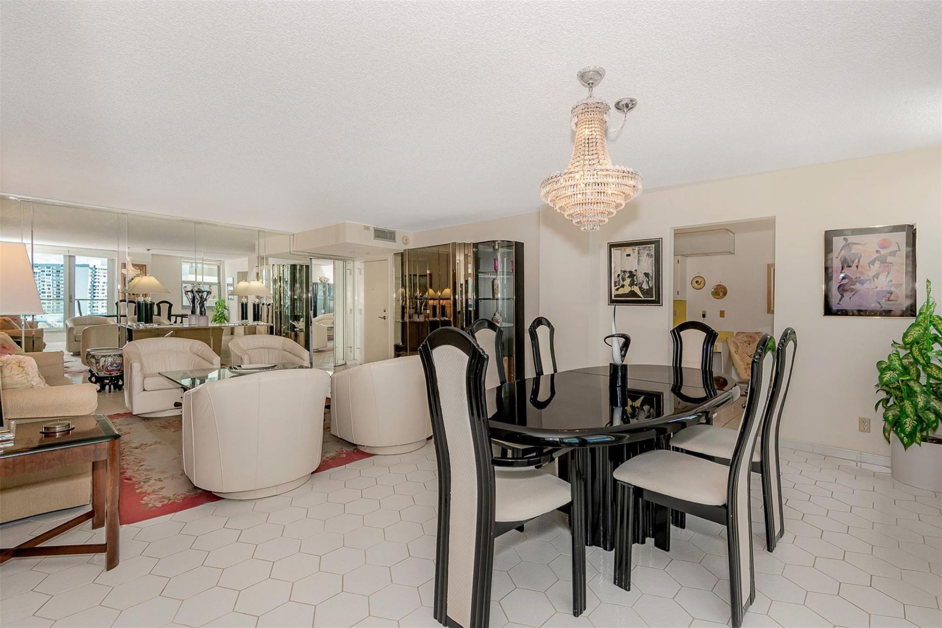 1912 S Ocean Drive, Unit 9C, Hallandale Beach, FL 33009 Photo