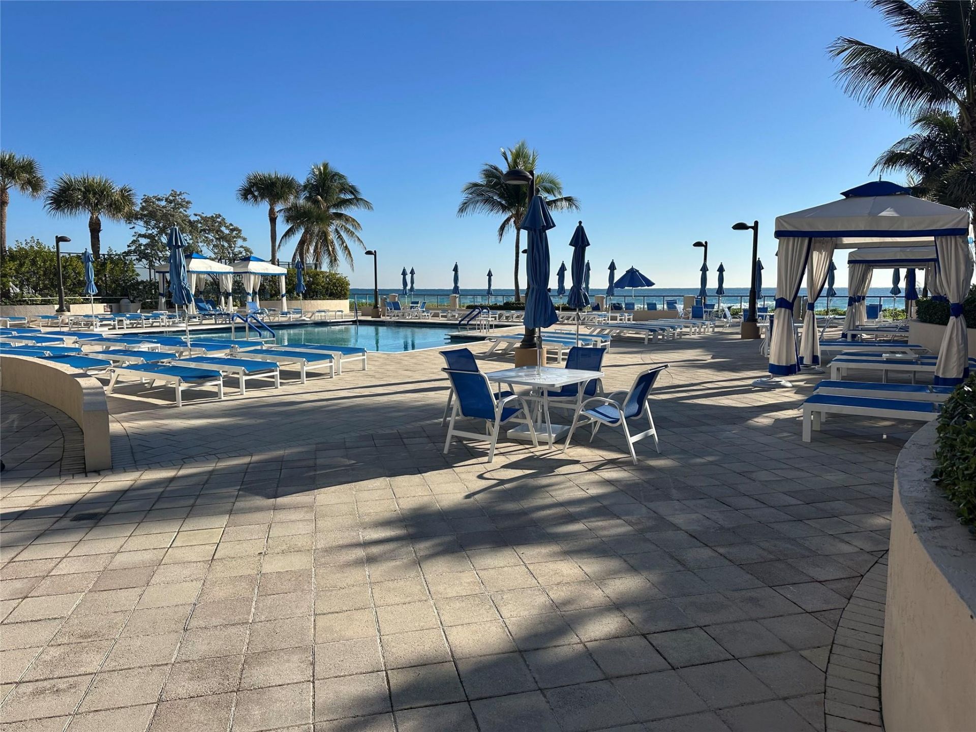 1912 S Ocean Drive, Unit 9C, Hallandale Beach, FL 33009 Photo