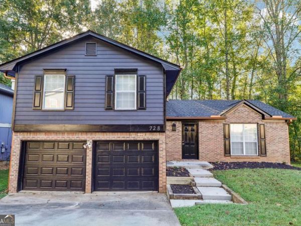 728 Stonebridge Crescent, Lithonia, GA 30058