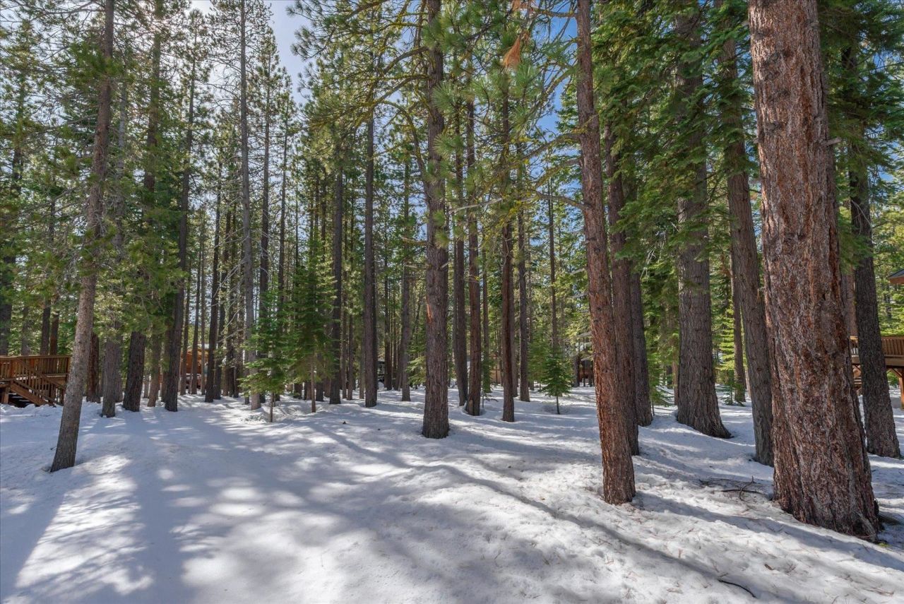 13300 Muhlebach Way, Truckee, CA 96161 Photo