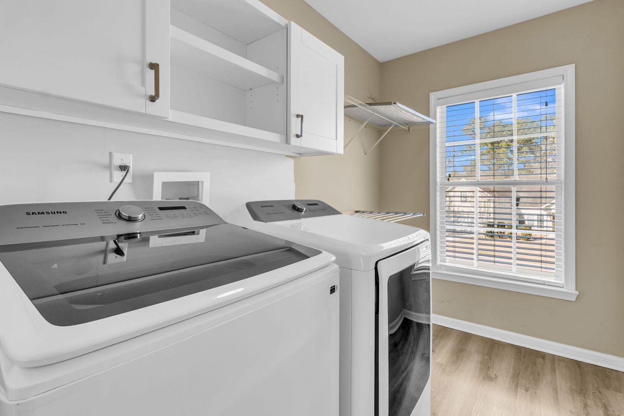 7478 Hawks Circle Photo 12