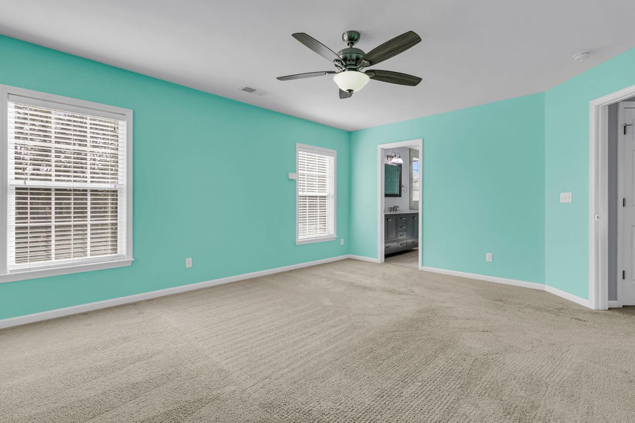 7478 Hawks Circle Photo 18