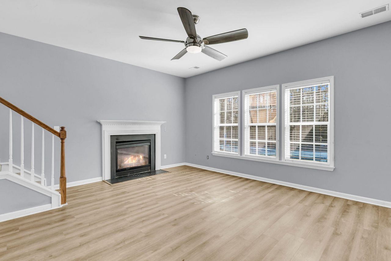 7478 Hawks Circle Photo 31