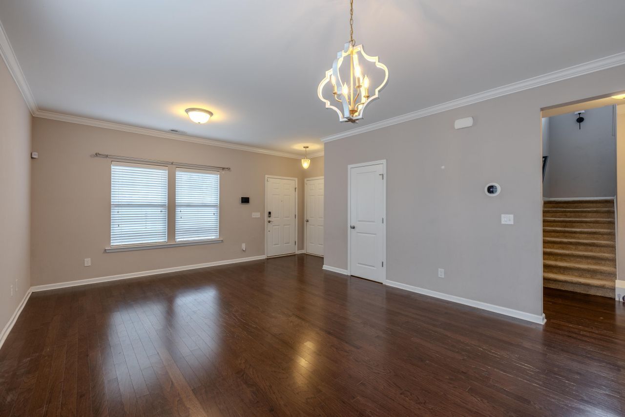 106 Scotland Drive Photo 12