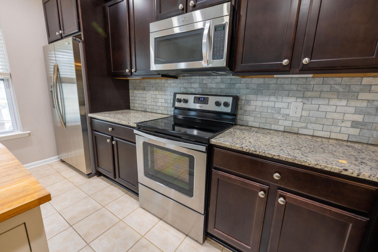 106 Scotland Drive Photo 15