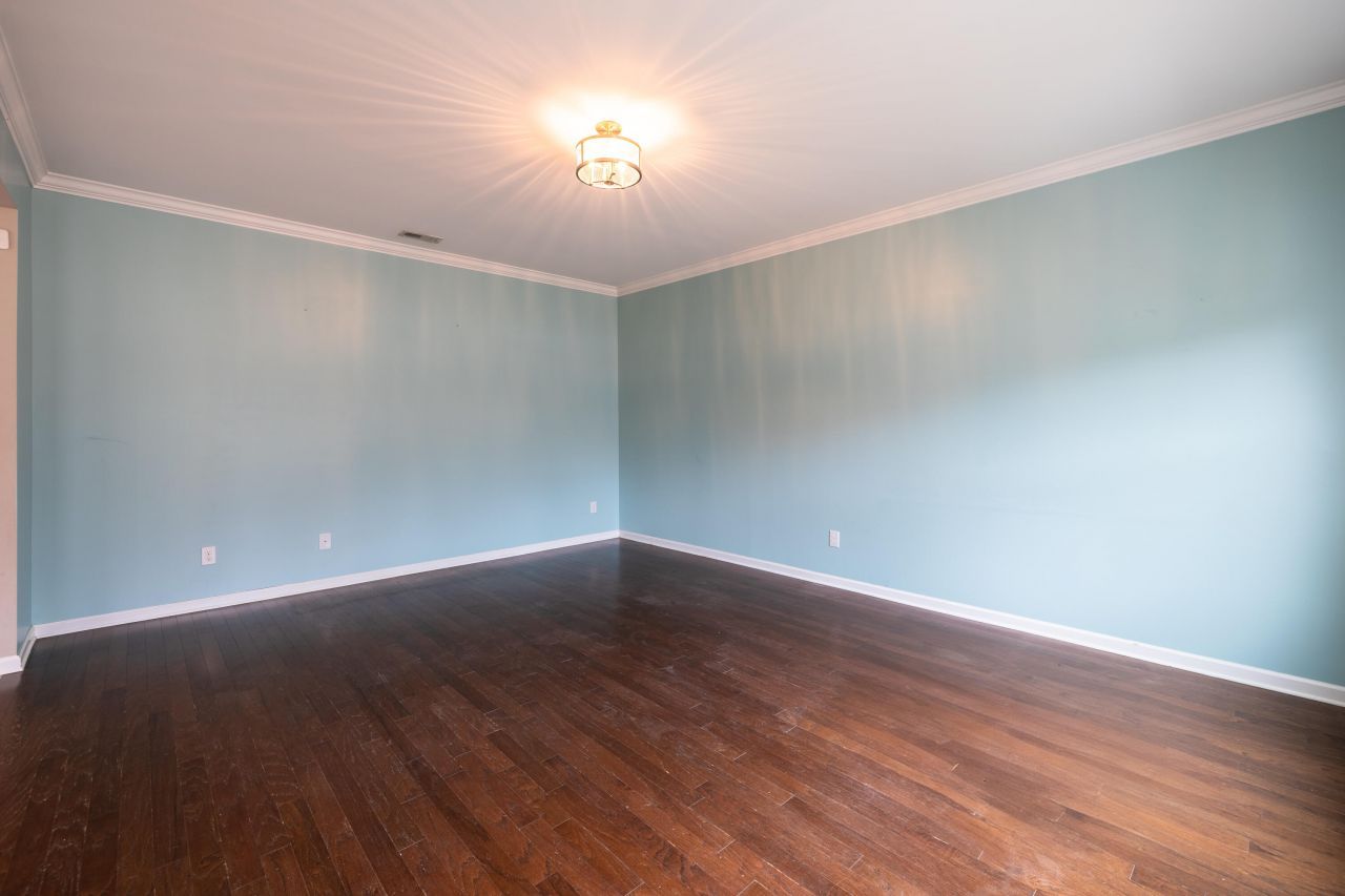 106 Scotland Drive Photo 22