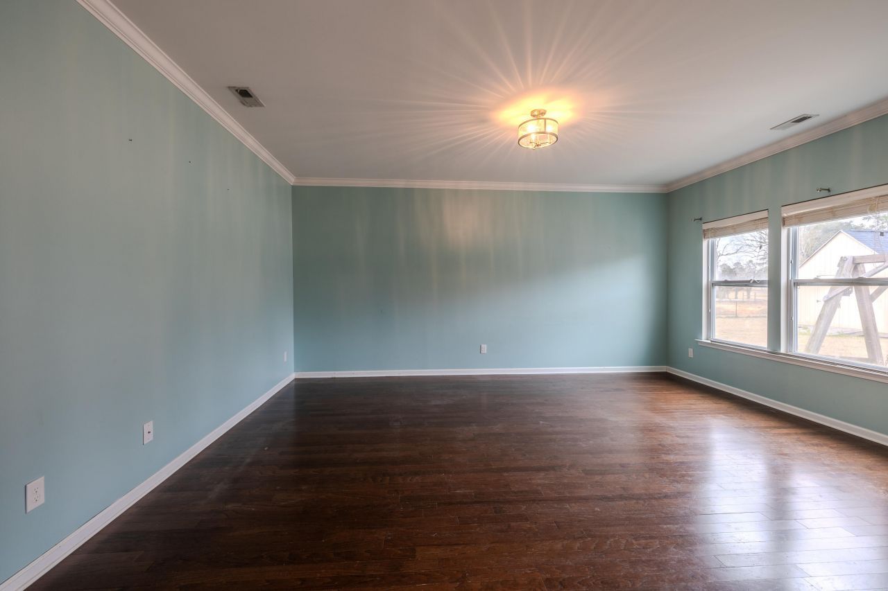 106 Scotland Drive Photo 23