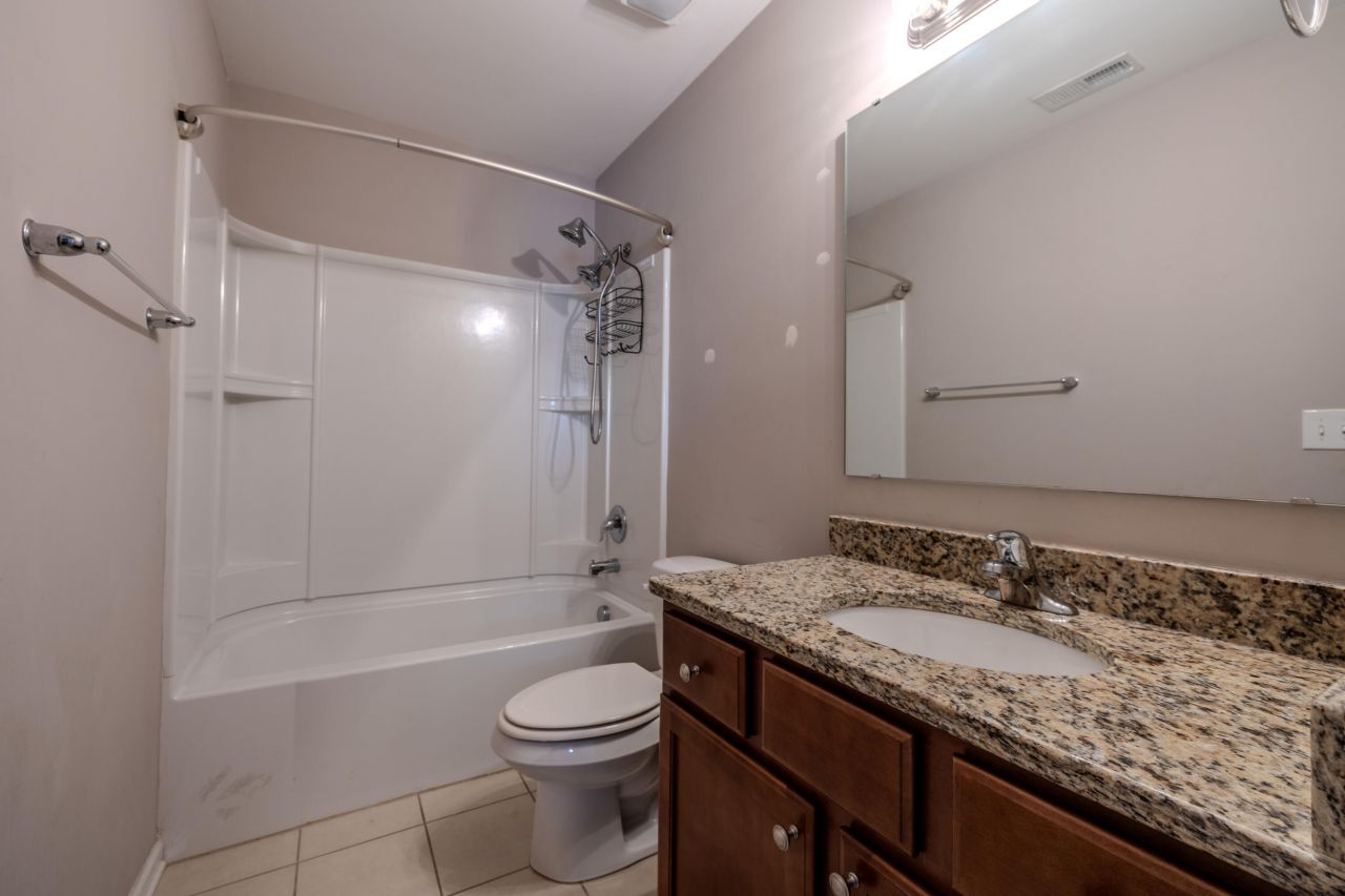 106 Scotland Drive Photo 42