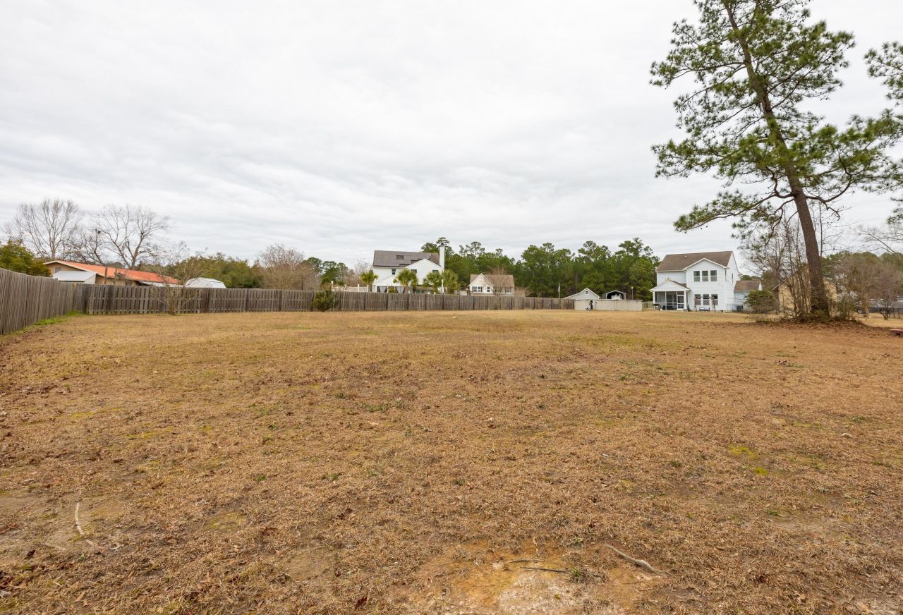 106 Scotland Drive Photo 43