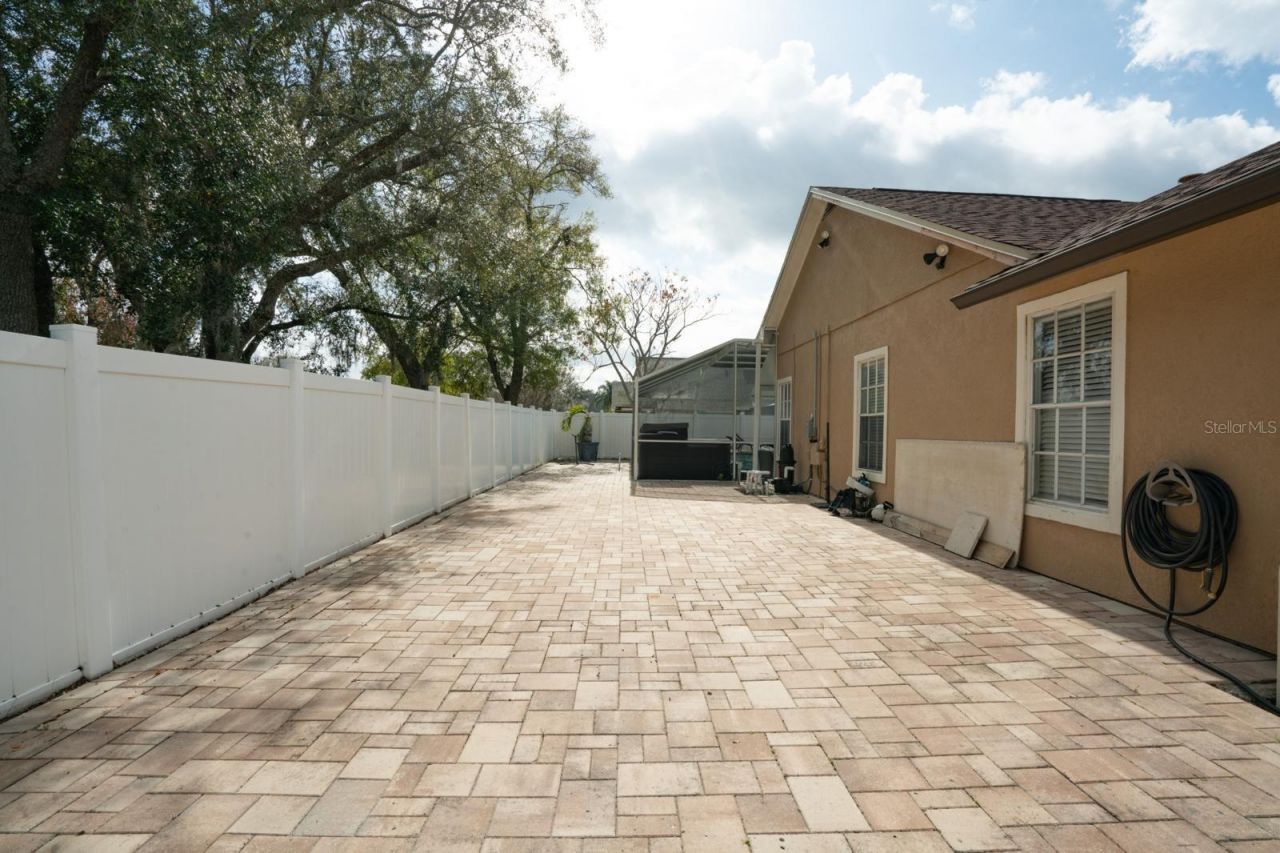 6502 Yellowhammer Avenue, Tampa, FL 33625 Photo