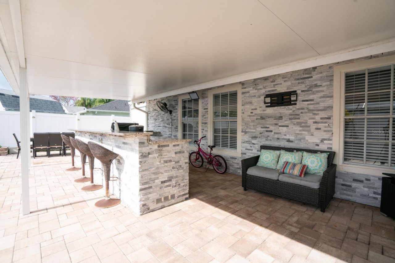 6502 Yellowhammer Avenue, Tampa, FL 33625 Photo