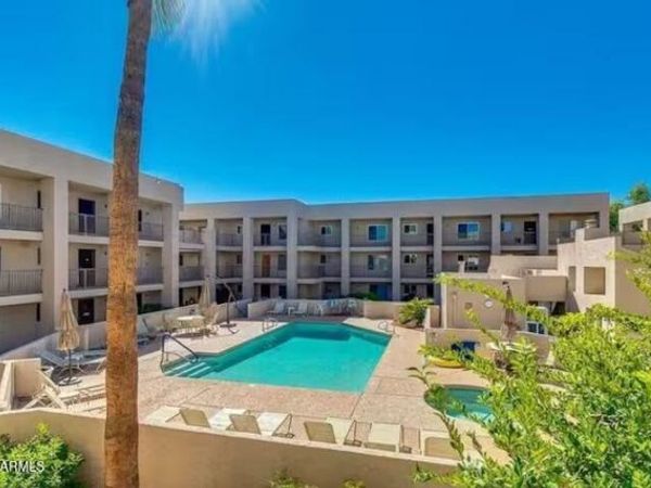 7474 E EARLL Drive, Unit 205, Scottsdale, AZ 85251
