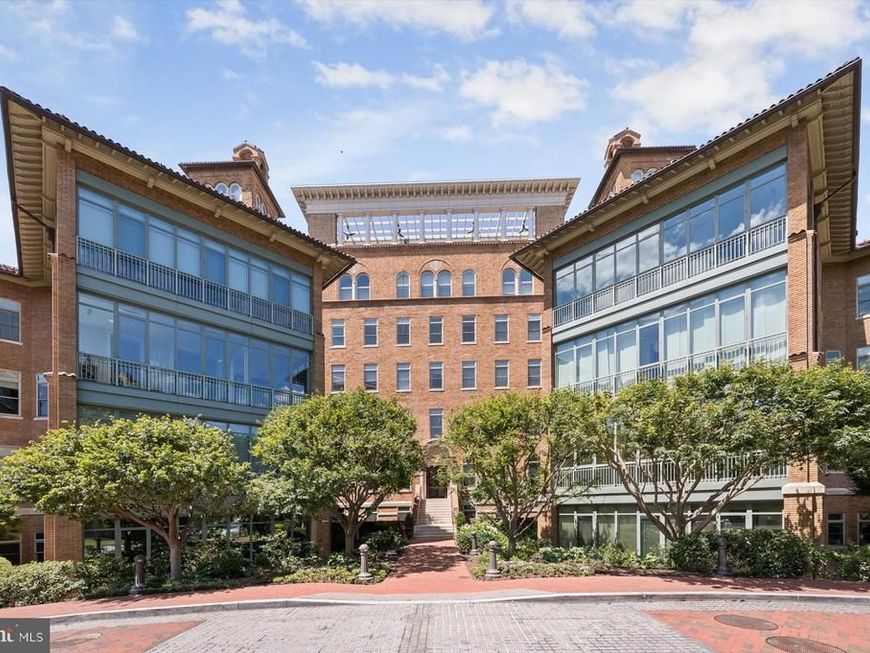 2425 L Street Nw, Unit 303, Washington, DC 20037 Main Photo