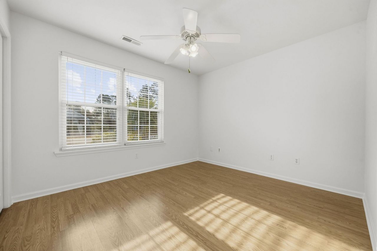 6681 Wisteria Dr. Photo 17