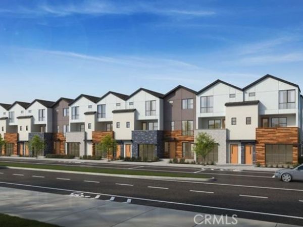 5876 Linden Ave Avenue, Unit 7, Long Beach, CA 90805