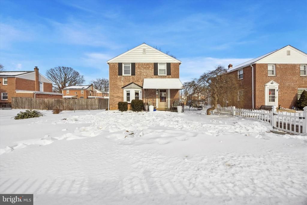 619 GLENFIELD AVENUE, GLENOLDEN, PA 19036