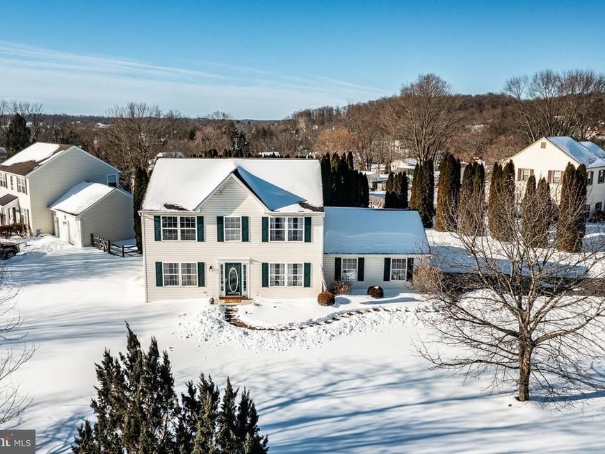 10 Walden Way, Coatesville, PA 19320 Main Photo