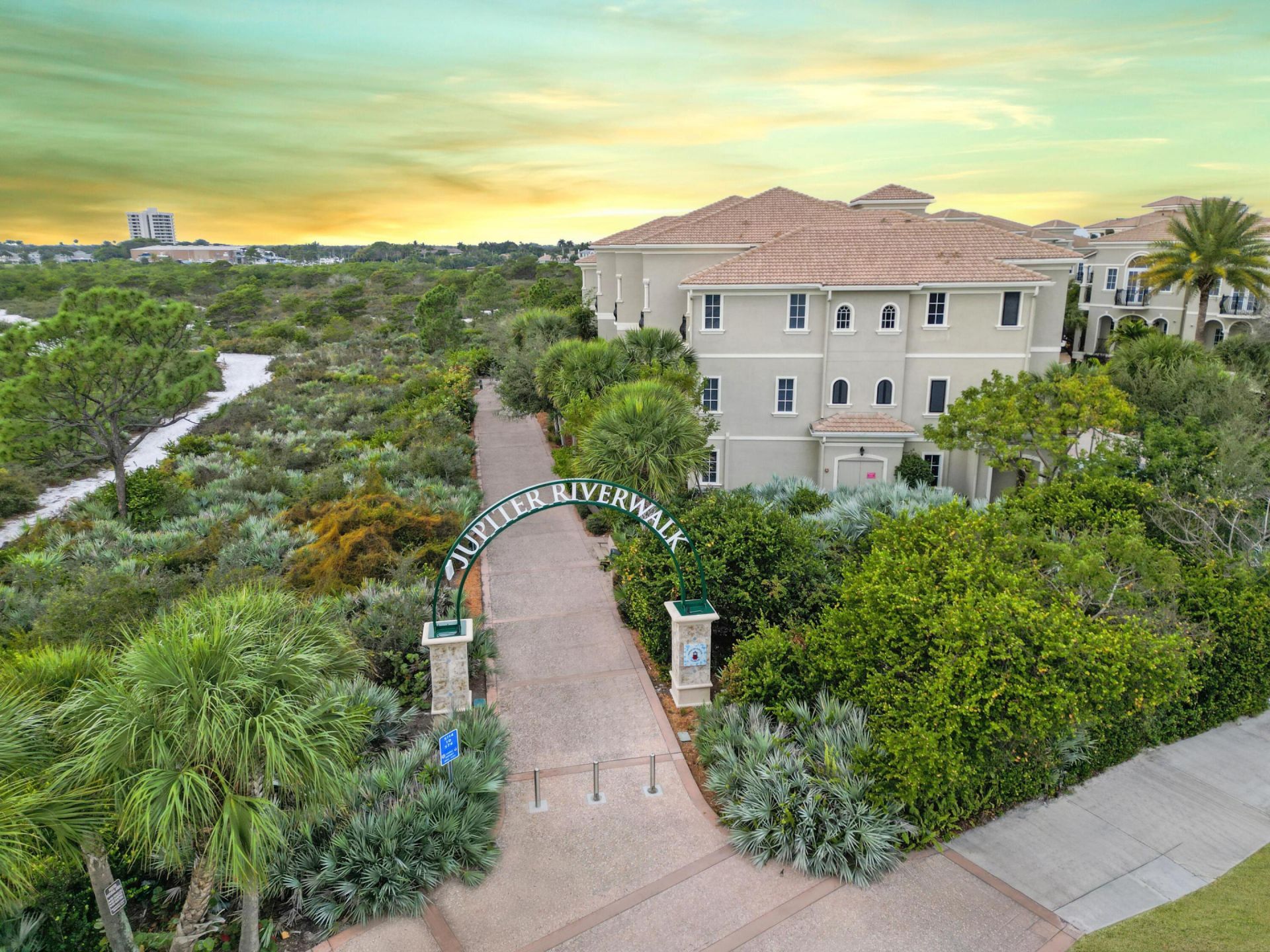 144 Tierra Lane, Unit 13, Jupiter, FL 33477 Photo