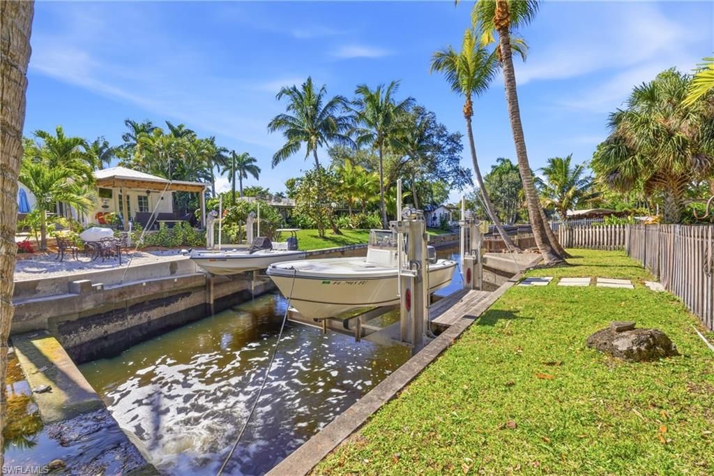 1150 Vesper Dr, Fort Myers, FL 33901 Photo