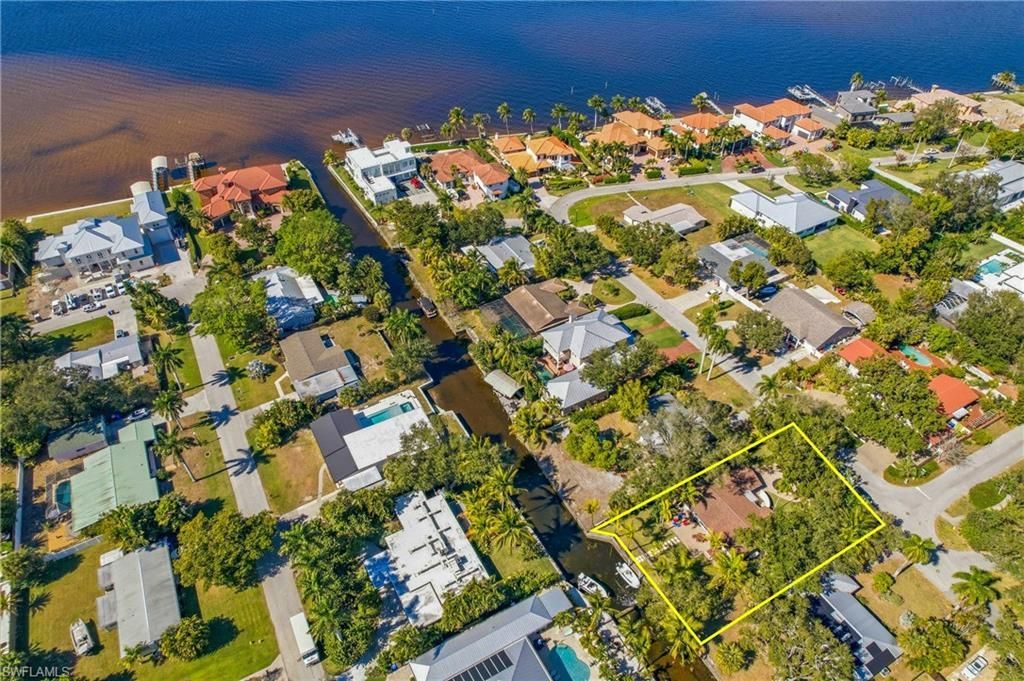 1150 Vesper Dr, Fort Myers, FL 33901 Photo