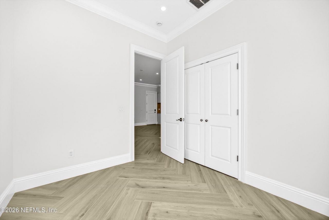 8865 La Terrazza Place, Jacksonville, FL 32217 Photo