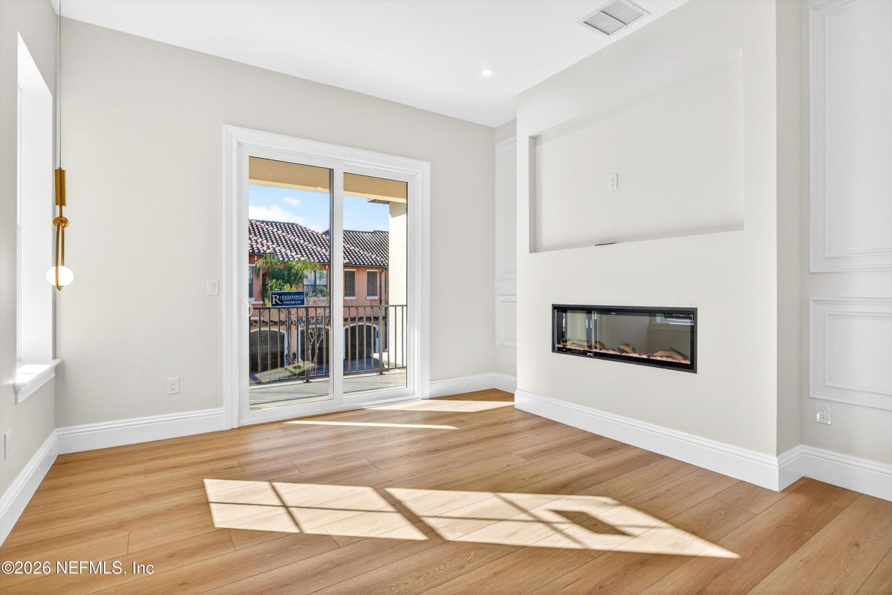 8865 La Terrazza Place, Jacksonville, FL 32217 Photo