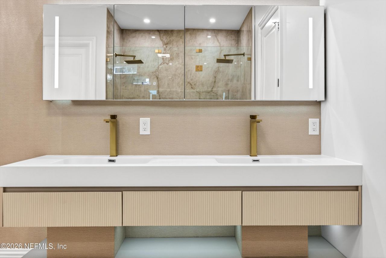 8865 La Terrazza Place, Jacksonville, FL 32217 Photo