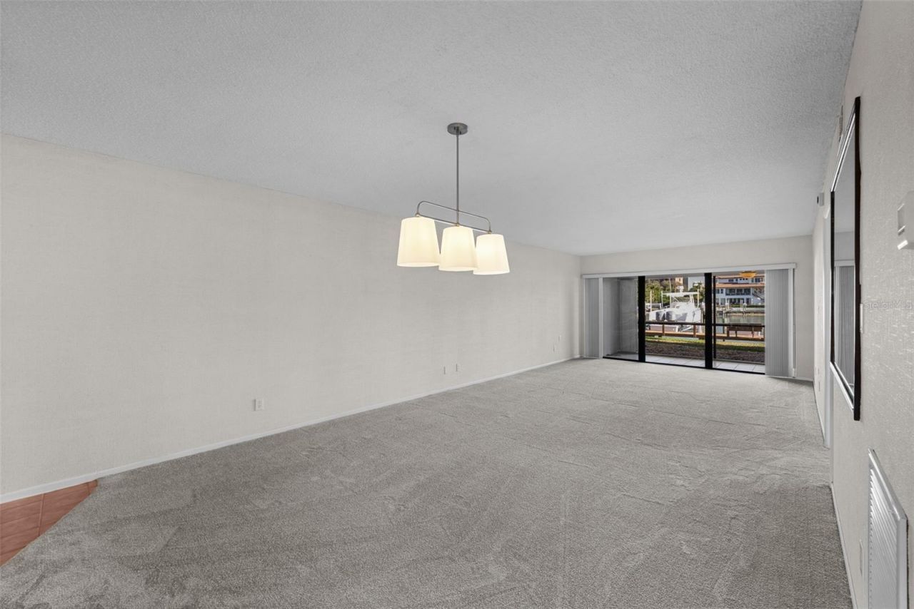 4750 Brittany Drive S, Unit 26, Saint Petersburg, FL 33715 Photo