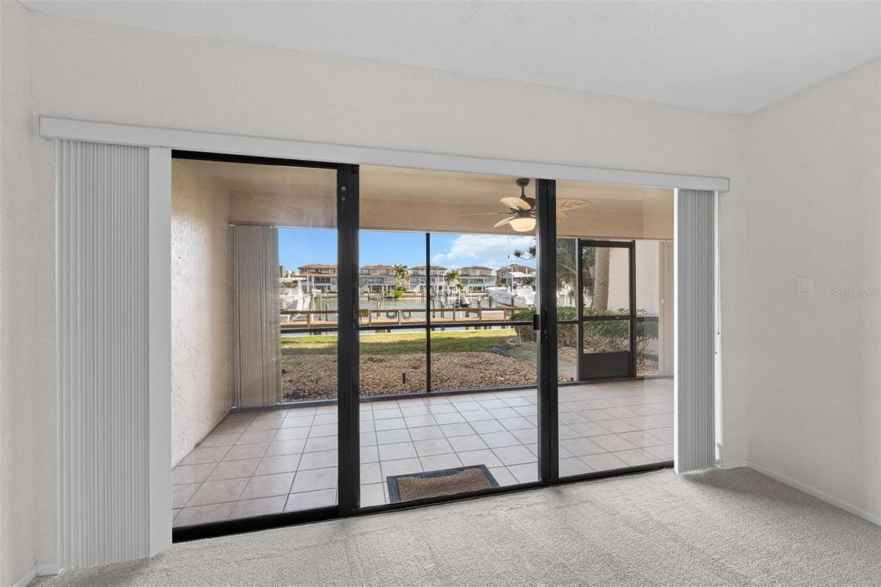 4750 Brittany Drive S, Unit 26, Saint Petersburg, FL 33715 Photo