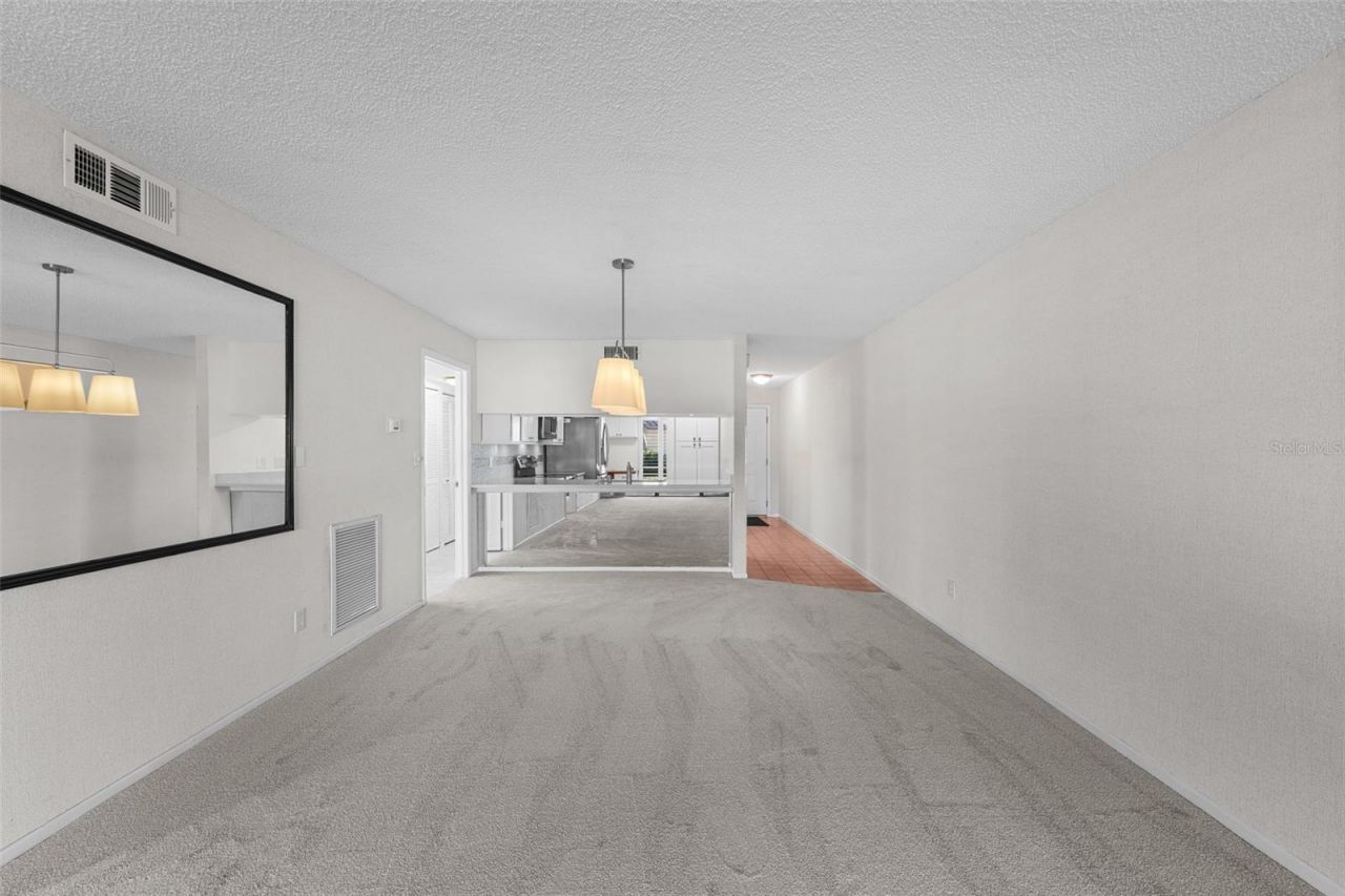 4750 Brittany Drive S, Unit 26, Saint Petersburg, FL 33715 Photo