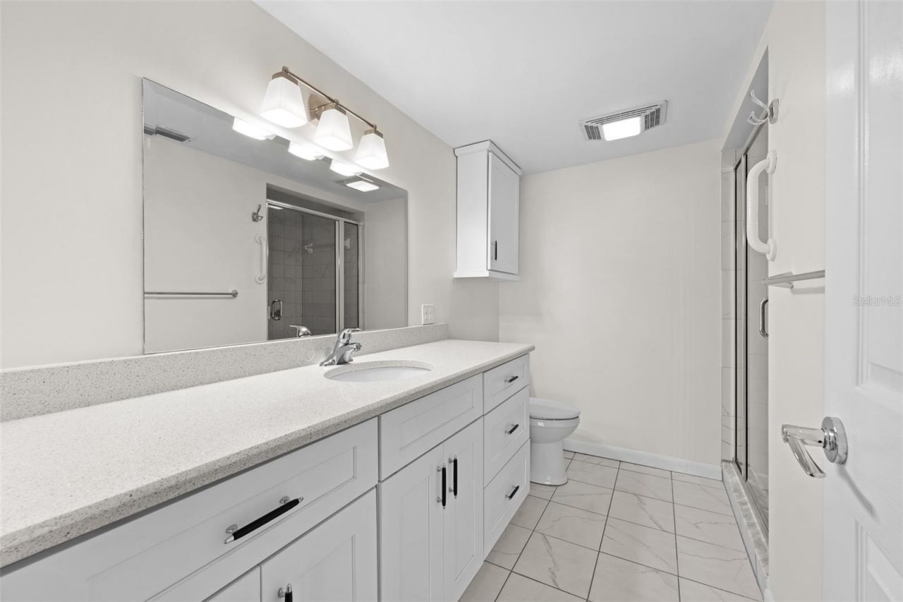 4750 Brittany Drive S, Unit 26, Saint Petersburg, FL 33715 Photo