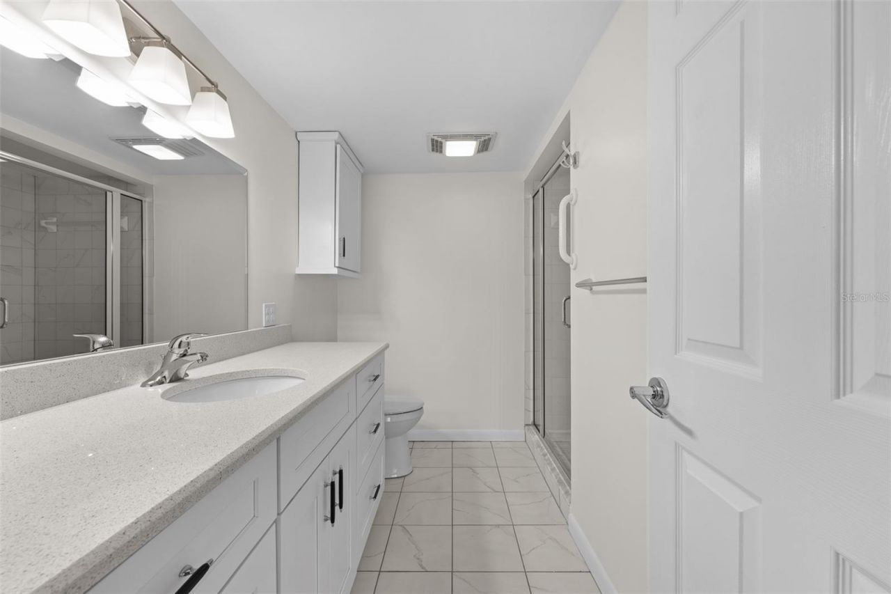 4750 Brittany Drive S, Unit 26, Saint Petersburg, FL 33715 Photo