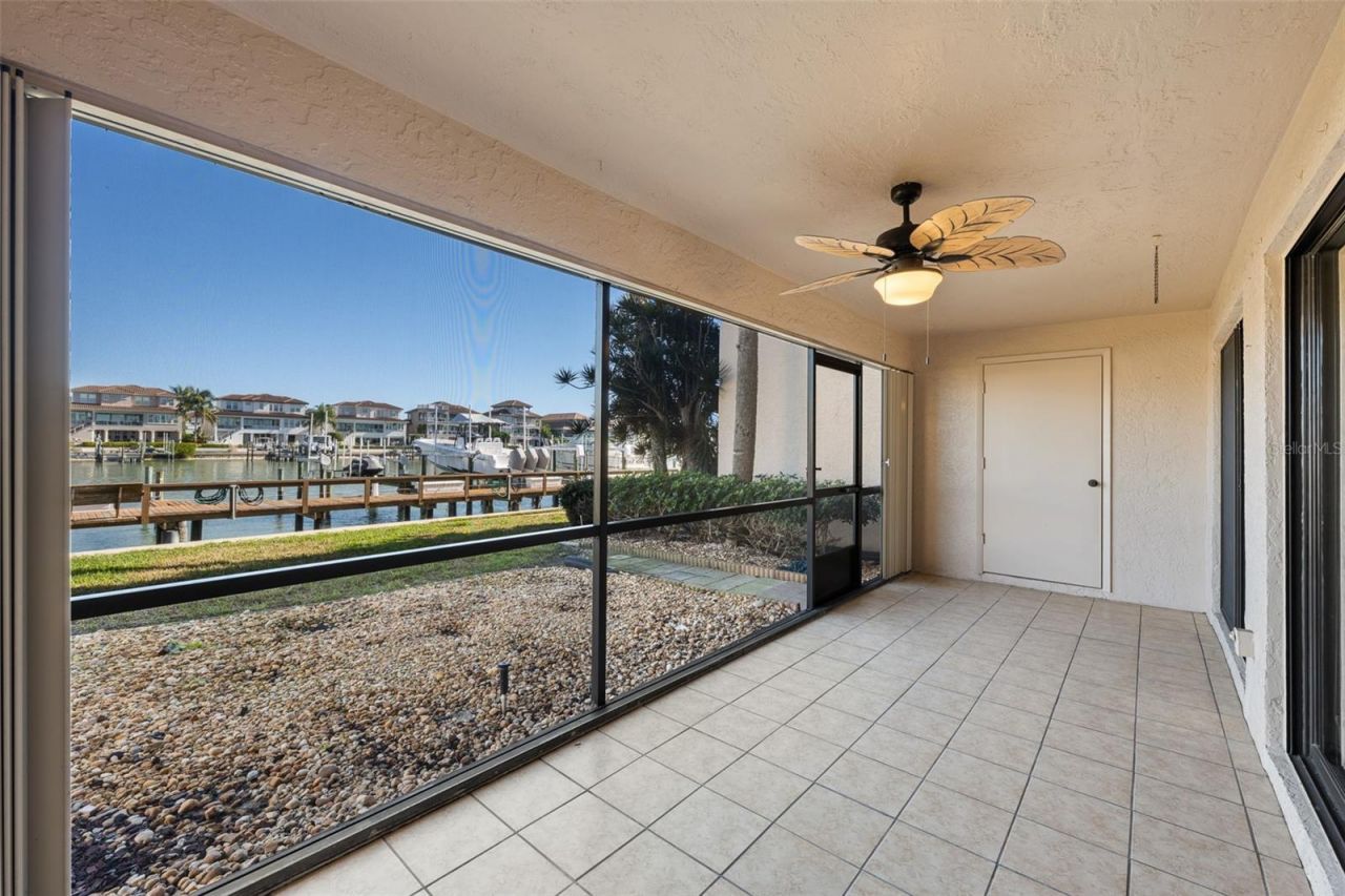 4750 Brittany Drive S, Unit 26, Saint Petersburg, FL 33715 Photo