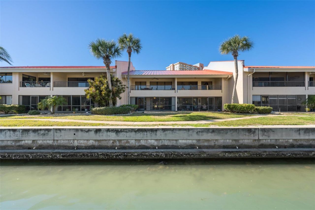 4750 Brittany Drive S, Unit 26, Saint Petersburg, FL 33715 Photo