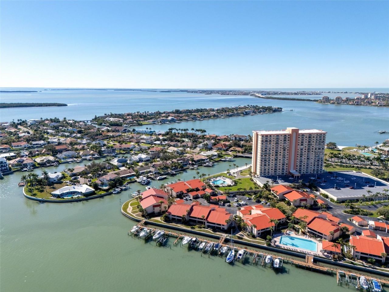 4750 Brittany Drive S, Unit 26, Saint Petersburg, FL 33715 Photo