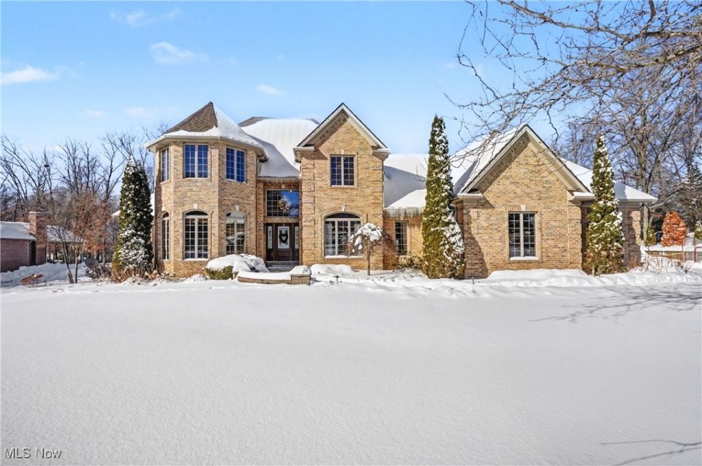 68 Timber Run Drive, Canfield, OH 44406 Main Photo