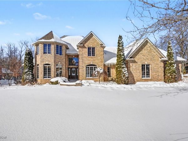 68 Timber Run Drive, Canfield, OH 44406