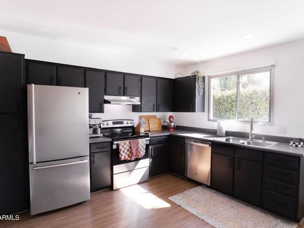 5324 N 3RD Avenue, Phoenix, AZ 85013